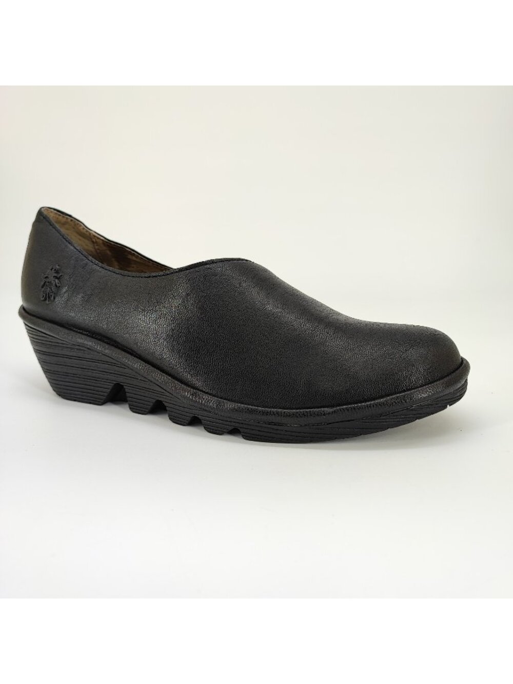 Fly London Peso Women's Size 7.5 US Black Leather Wedge Shoes P500894000